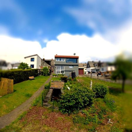 Ferienhaus Zum Hochstein 埃特灵恩 外观 照片